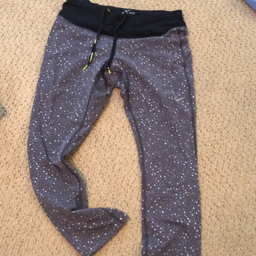 Nike workout capri’s
